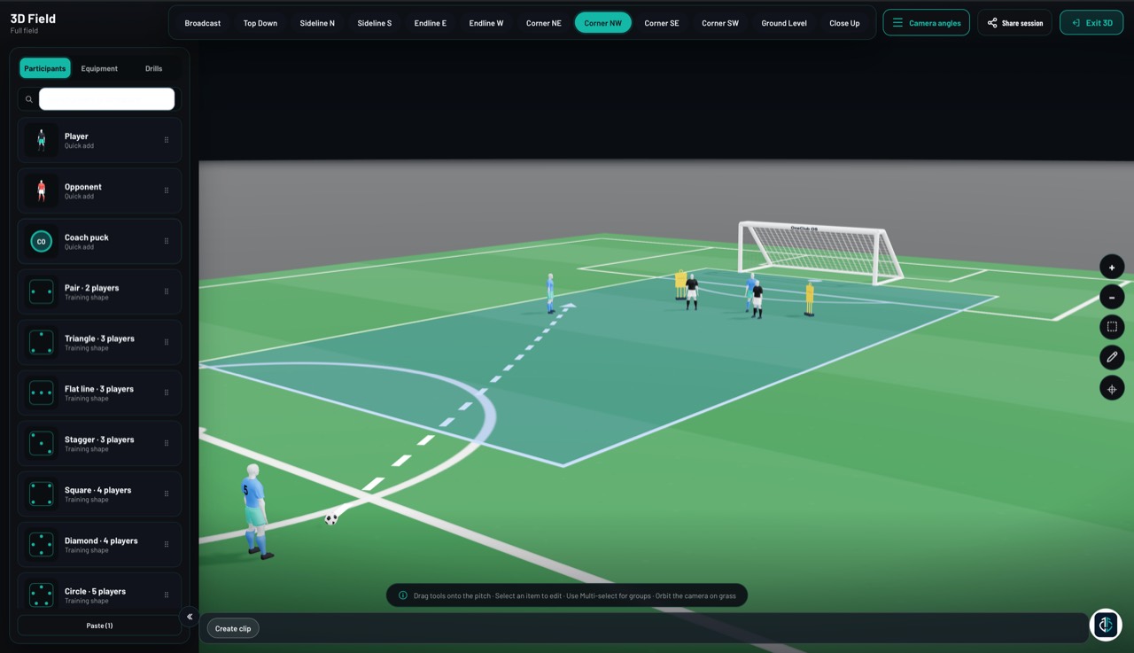 OneClub Session Studio showing a real 3D training field with players, equipment and a drill sequence